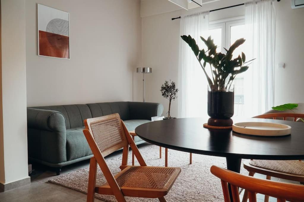 Charming Apartment In Keramikos Афины Экстерьер фото